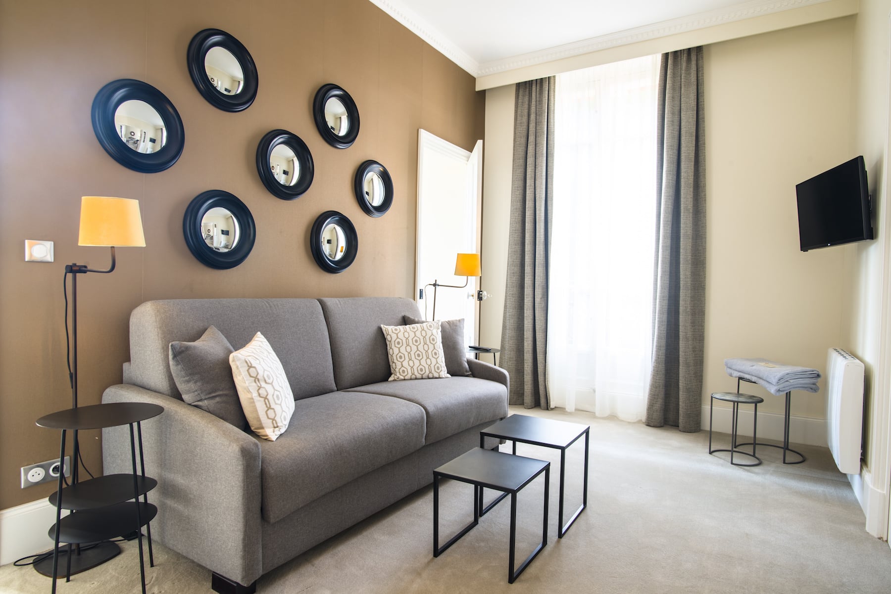 Découvrir les villages de caractère autour de Barcelonnette chateau hotel — Découvrir les villages de caractère autour de Barcelonnette